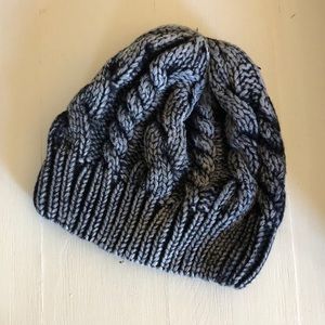 Chunky Cable Knit Beanie